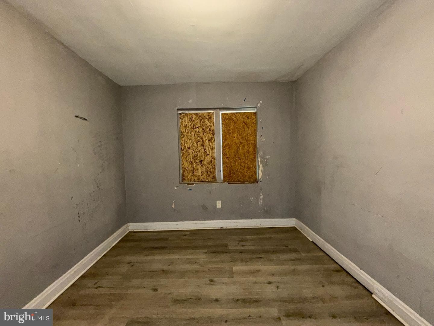 512 Sheridan Avenue photo 9