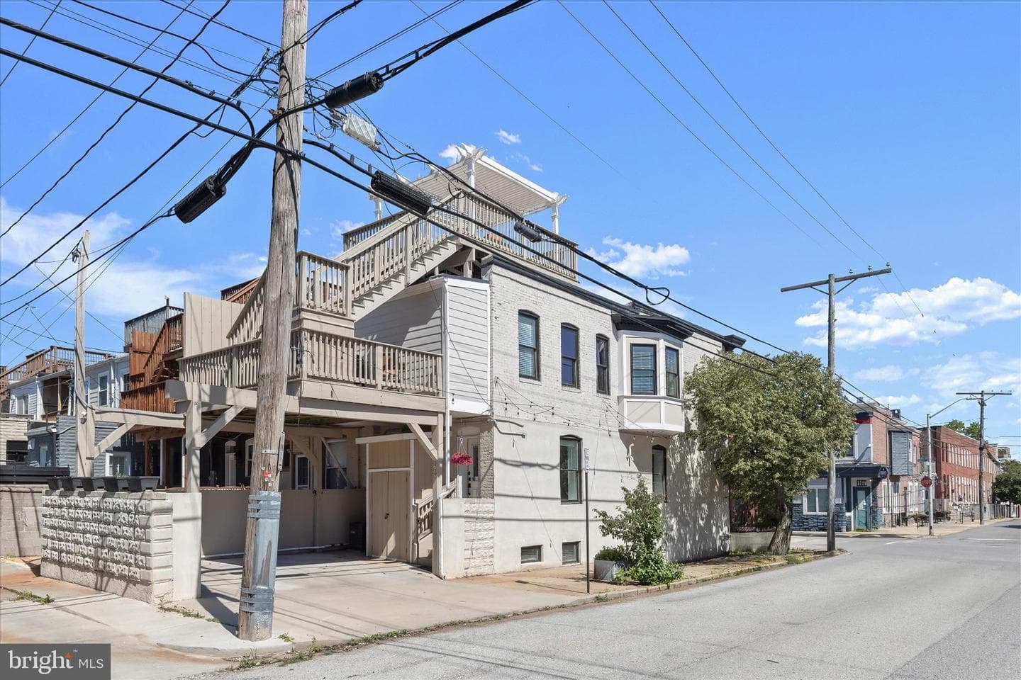3729 Hudson Street photo 43