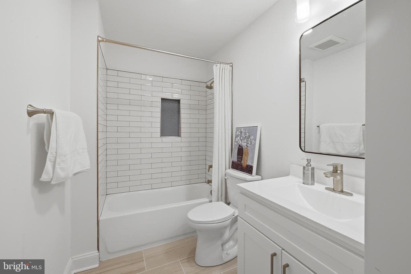 52 S Fulton Avenue photo 20
