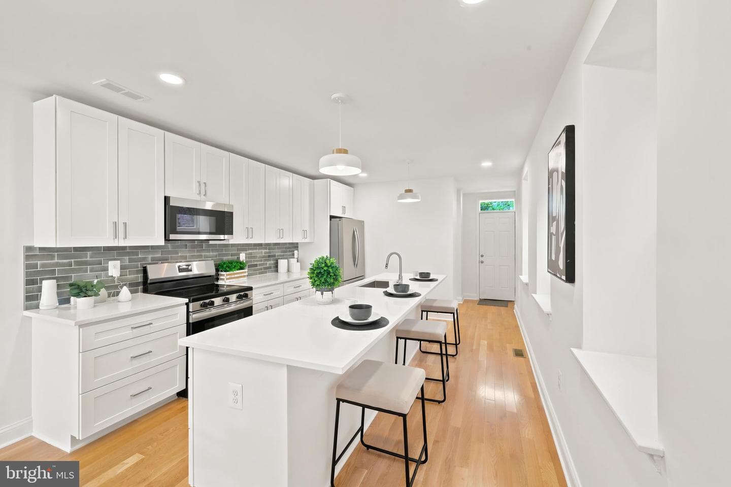 47 S Fulton Avenue photo 13