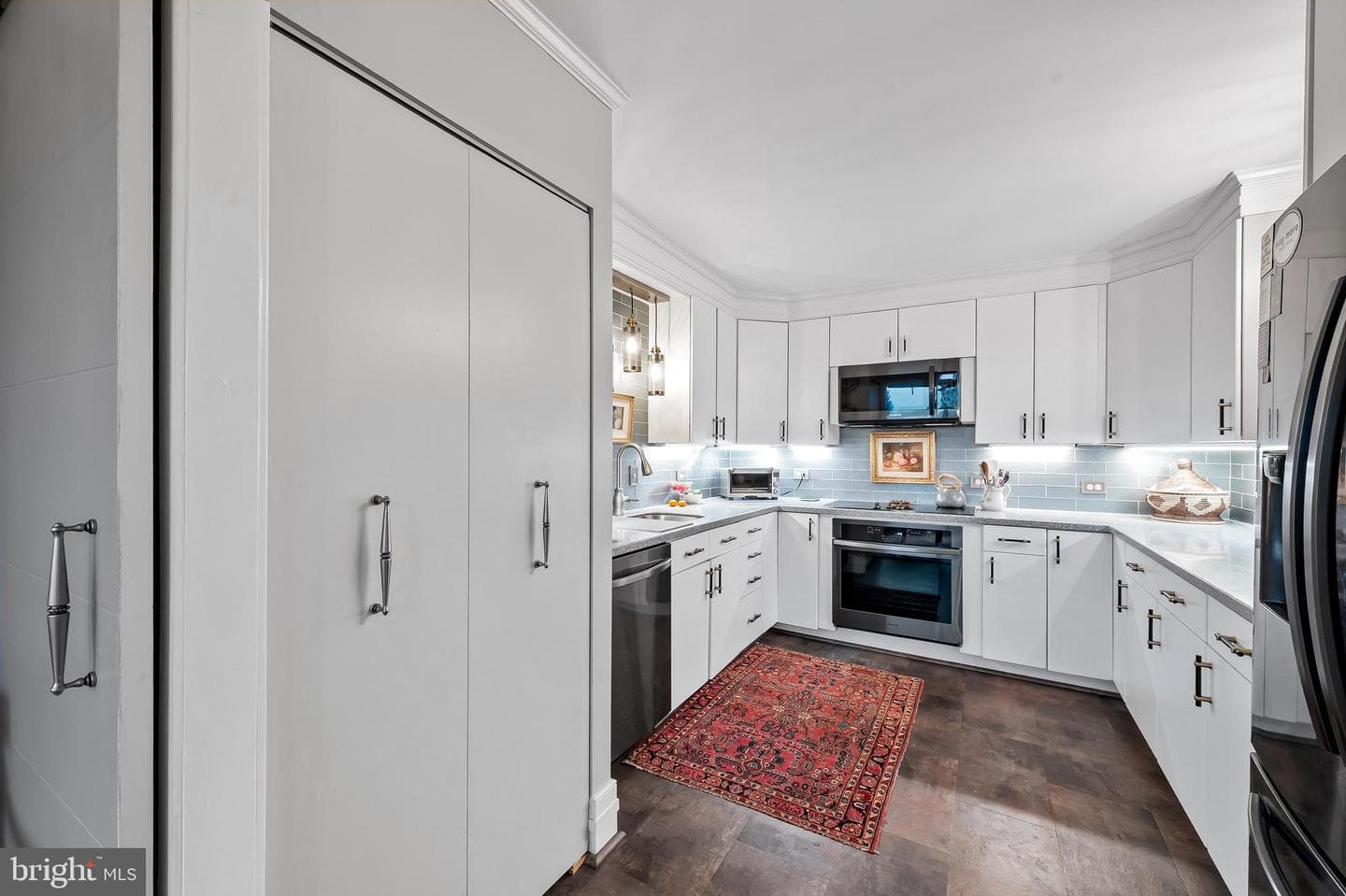 4100 N Charles Street #908 photo 20