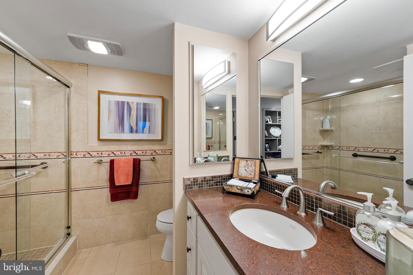 4100 N Charles Street #908 photo 27