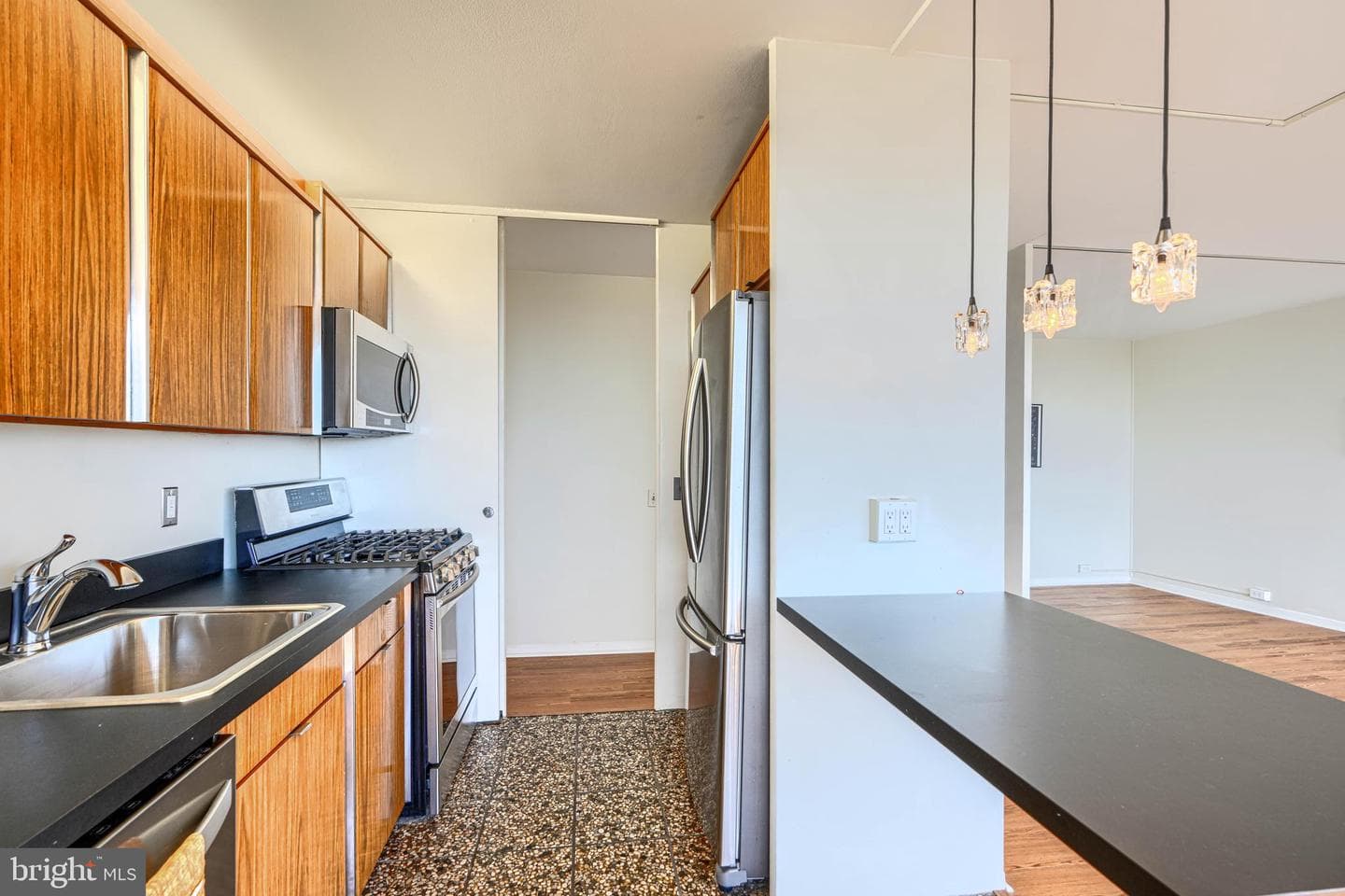 4000 N Charles Street #1206 photo 11