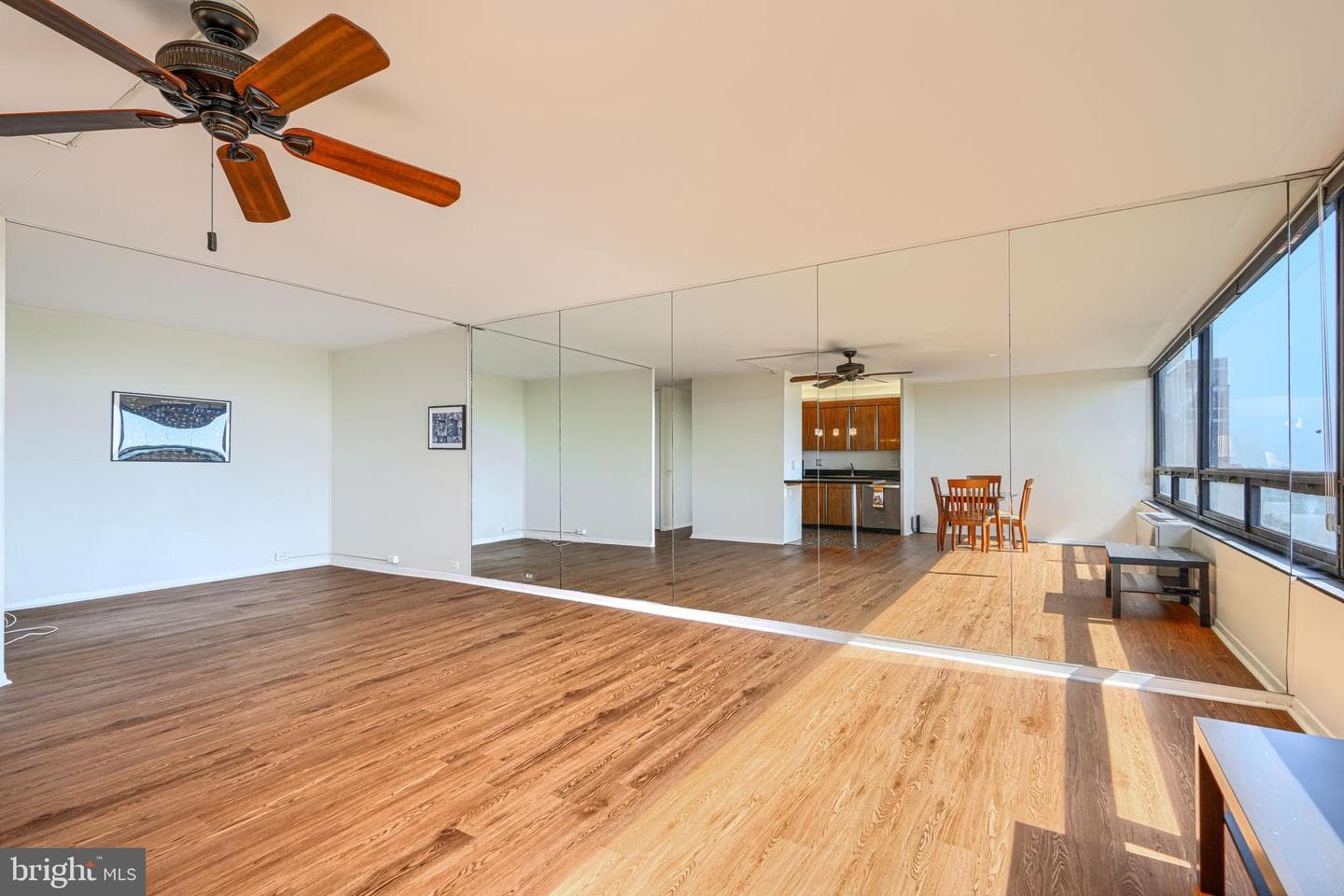 4000 N Charles Street #1206 photo 5