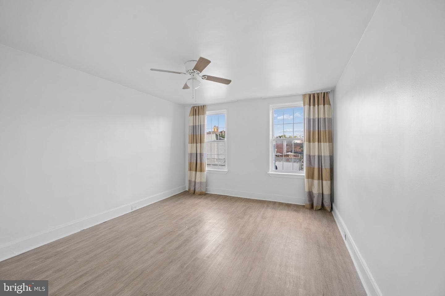 3512 Mount Pleasant Avenue photo 13