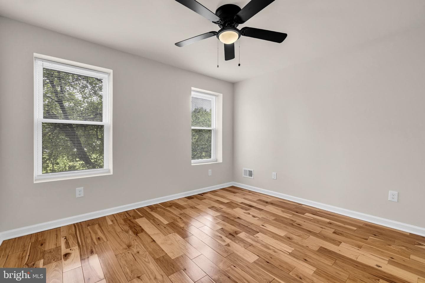 1622 Hazel Street photo 17