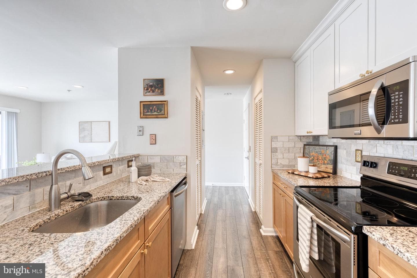 2702 Lighthouse Point E #719 photo 20