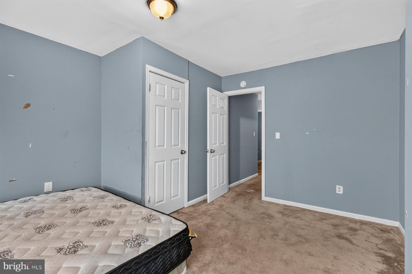2036 Walbrook Avenue photo 16