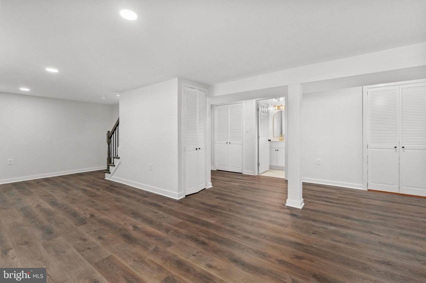 3009 Milford Avenue photo 26