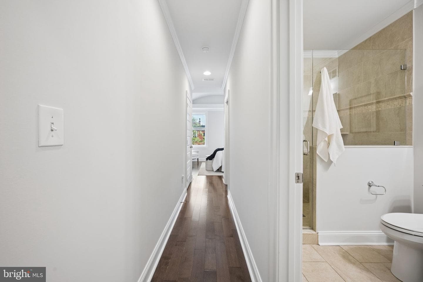 3134 Foster Avenue photo 31