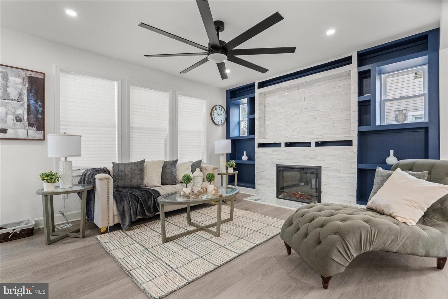 4307 Miami Place photo 4