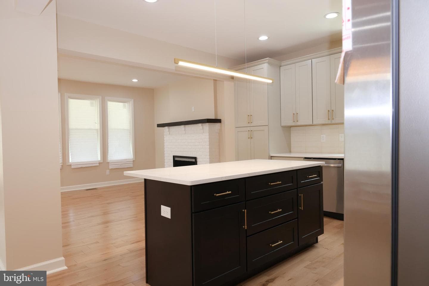 4413 Springdale Avenue photo 32