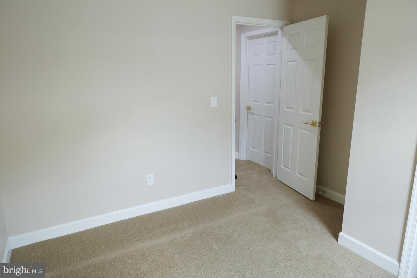 4413 Springdale Avenue photo 74
