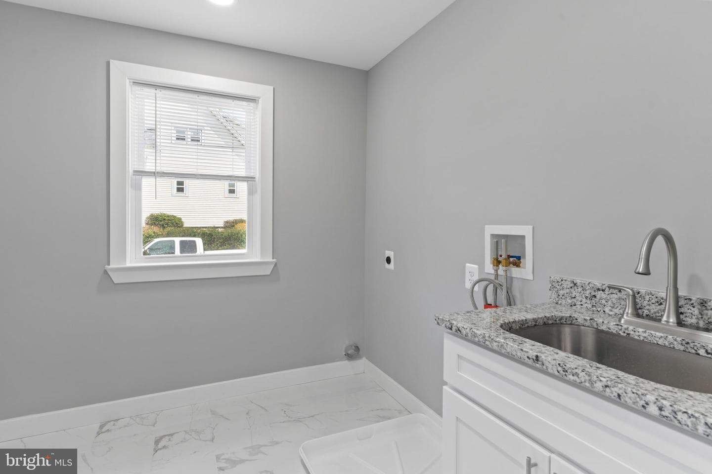 5728 Clover Road photo 15
