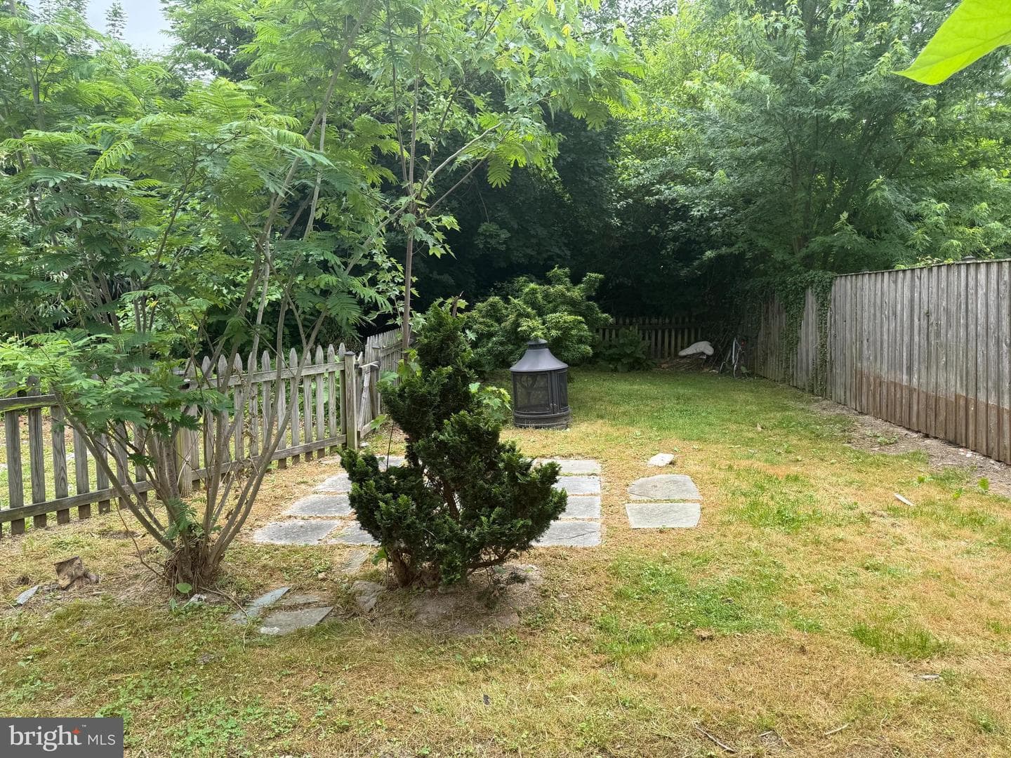 5505 Hamlet Avenue photo 3