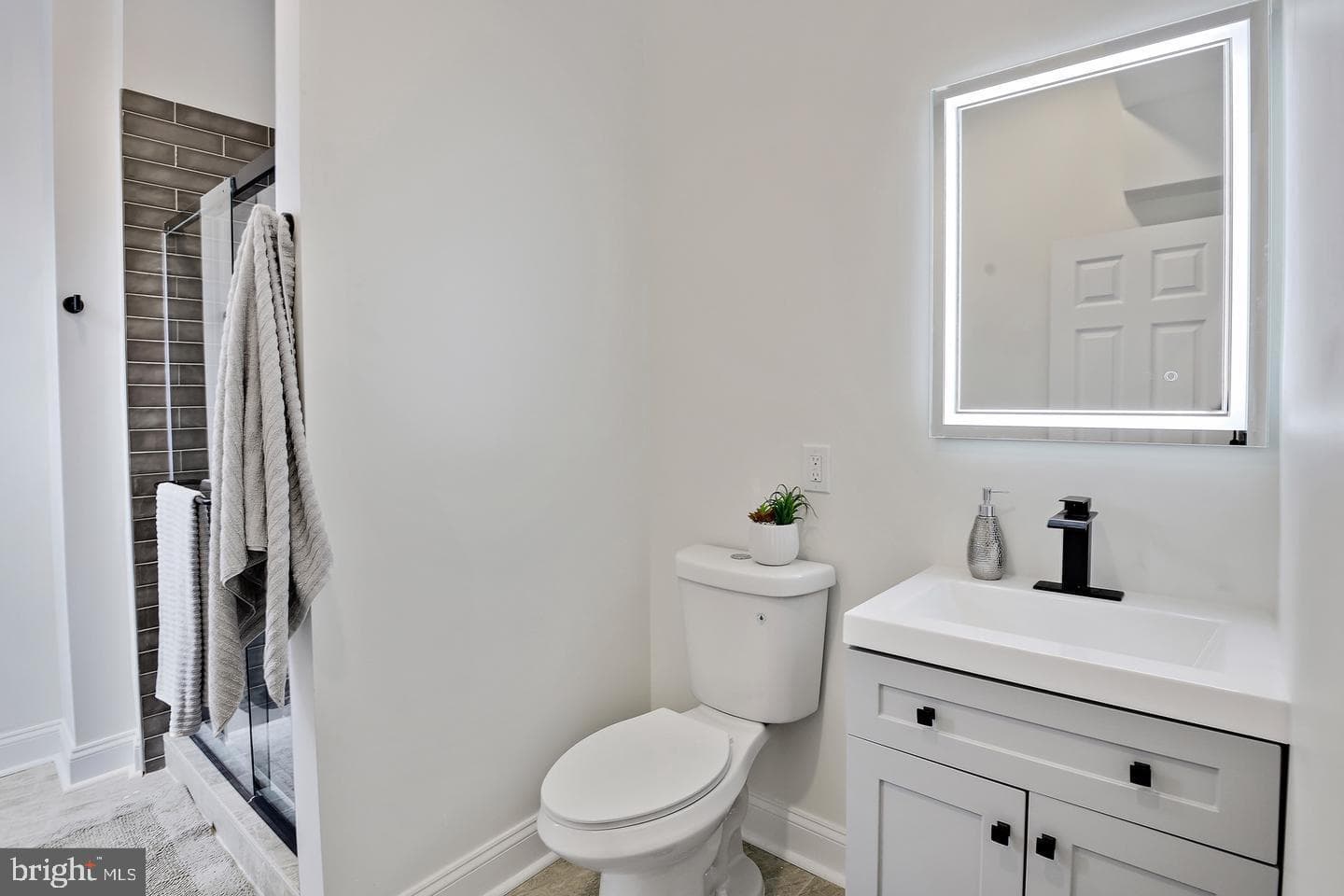 2024 Druid Hill Avenue photo 19