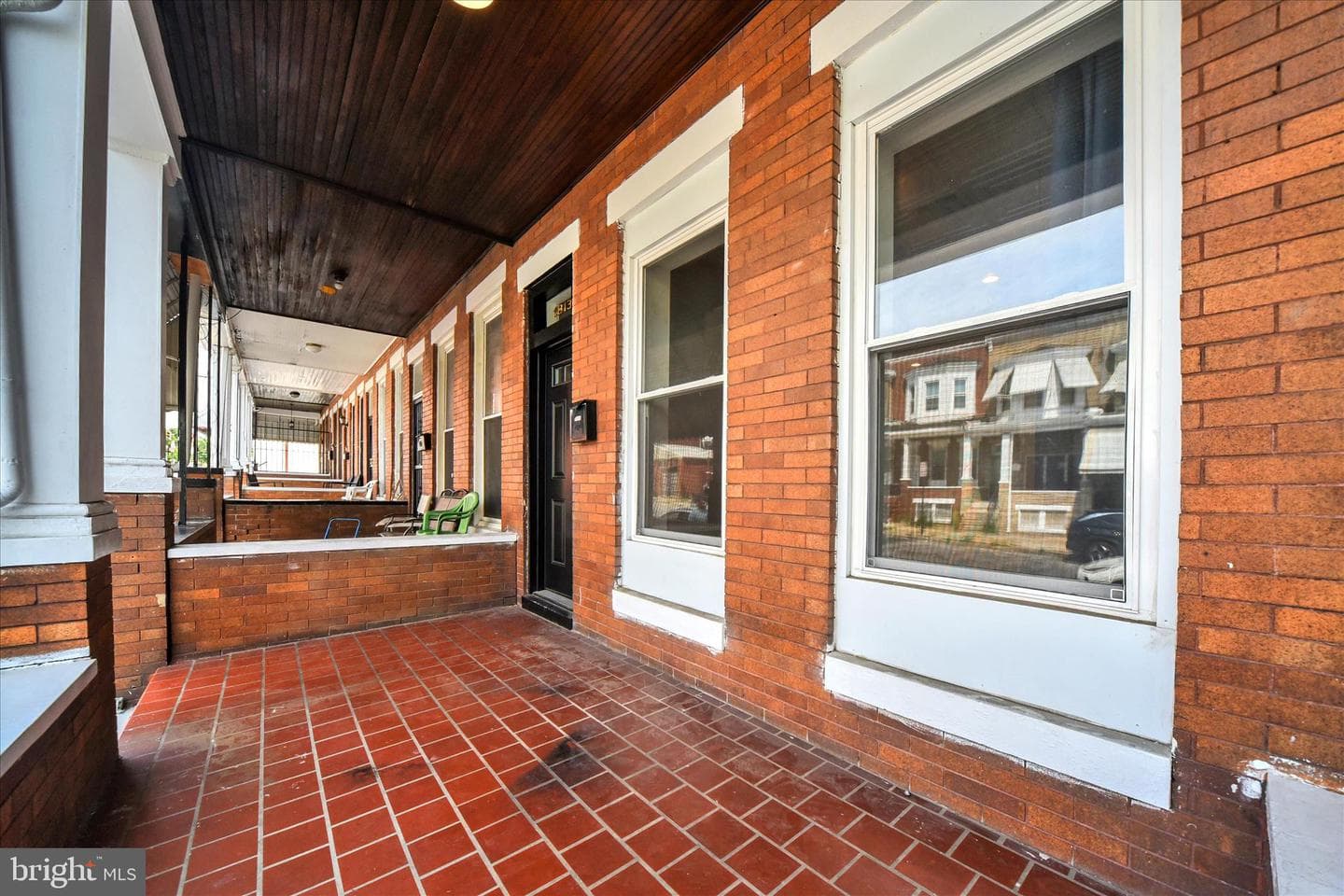 1813 N Bentalou Street photo 4