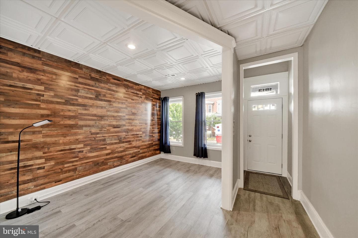 1813 N Bentalou Street photo 5