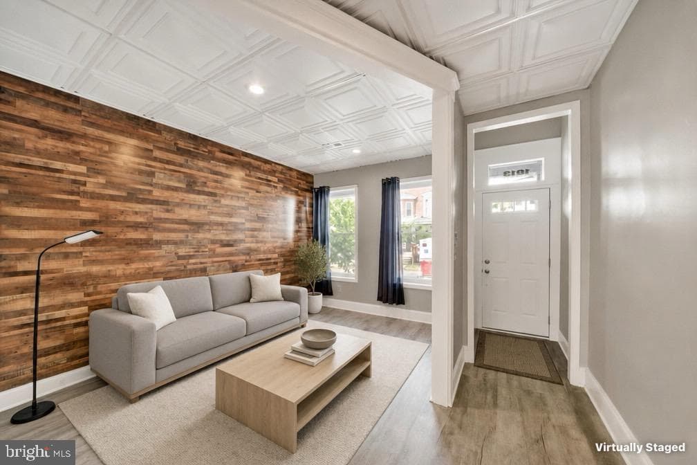 1813 N Bentalou Street photo 6