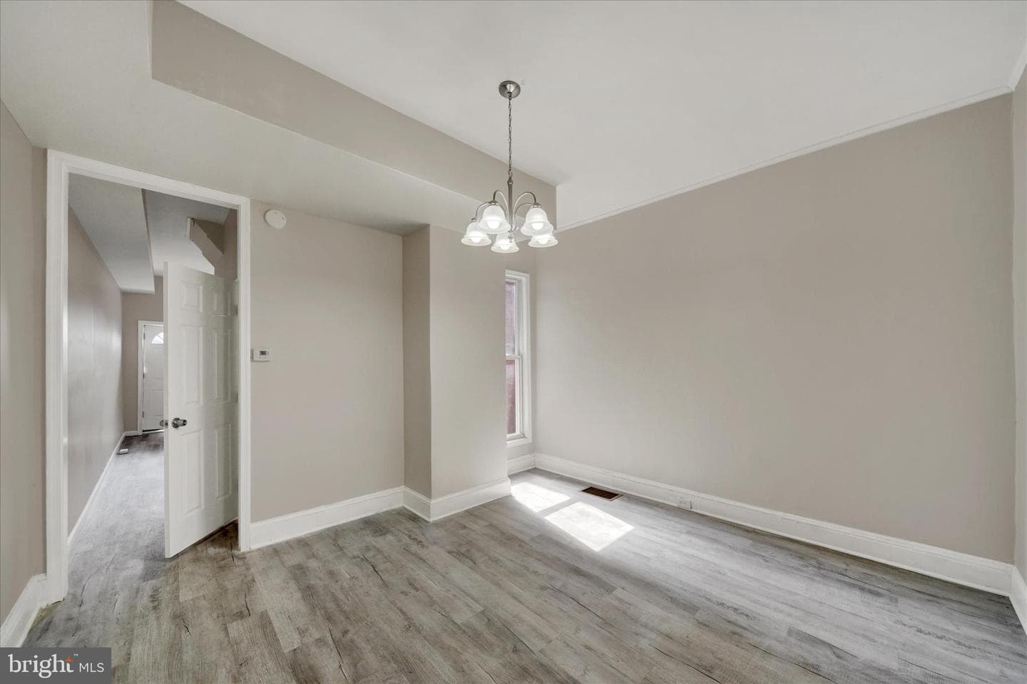 1813 N Bentalou Street photo 9