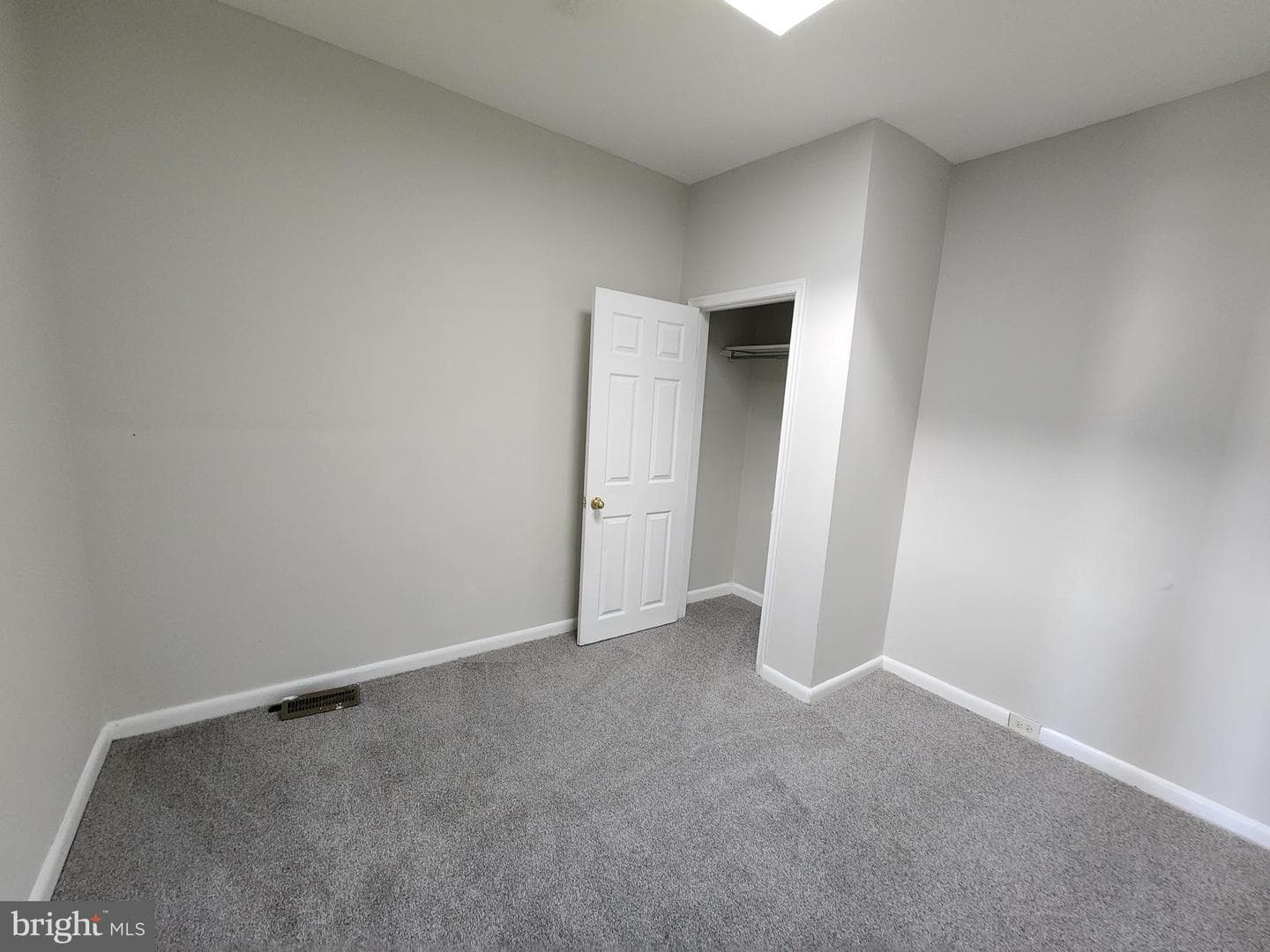 1717 N Pulaski Street photo 14