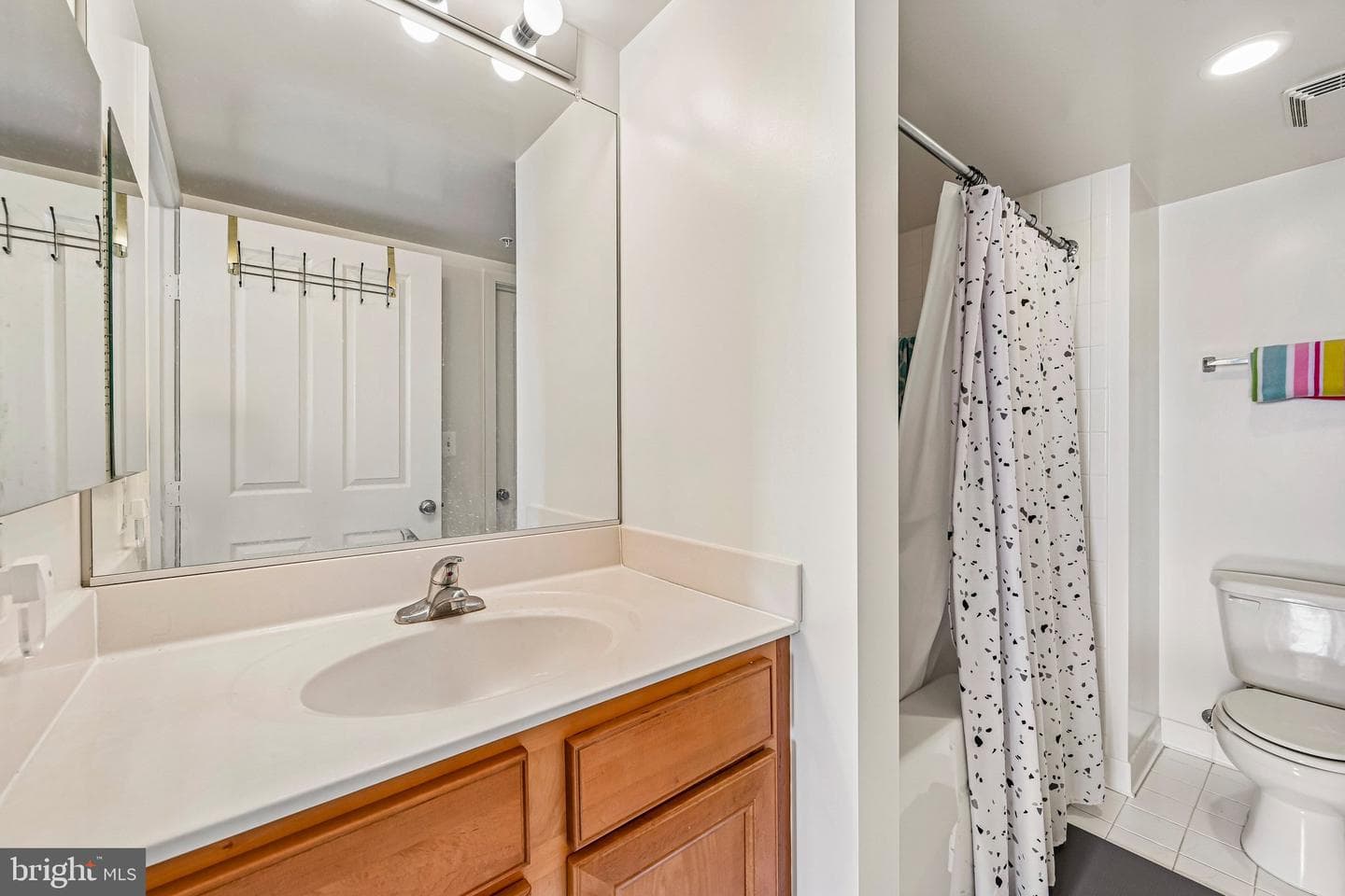 414 Water Street #1603 photo 17