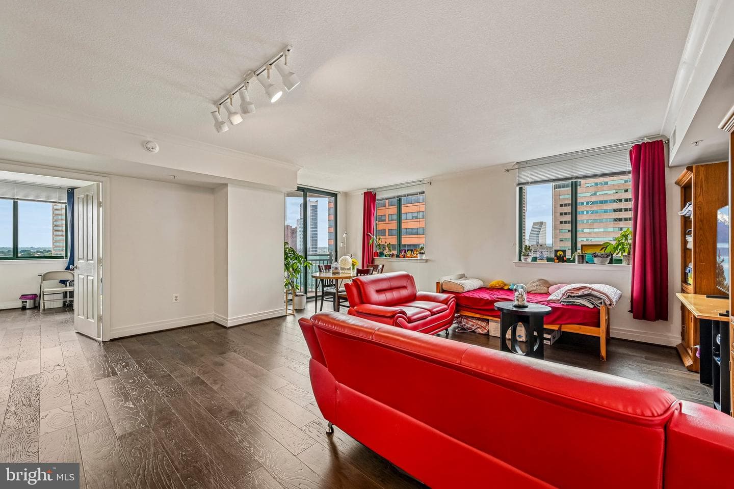 414 Water Street #1603 photo 5