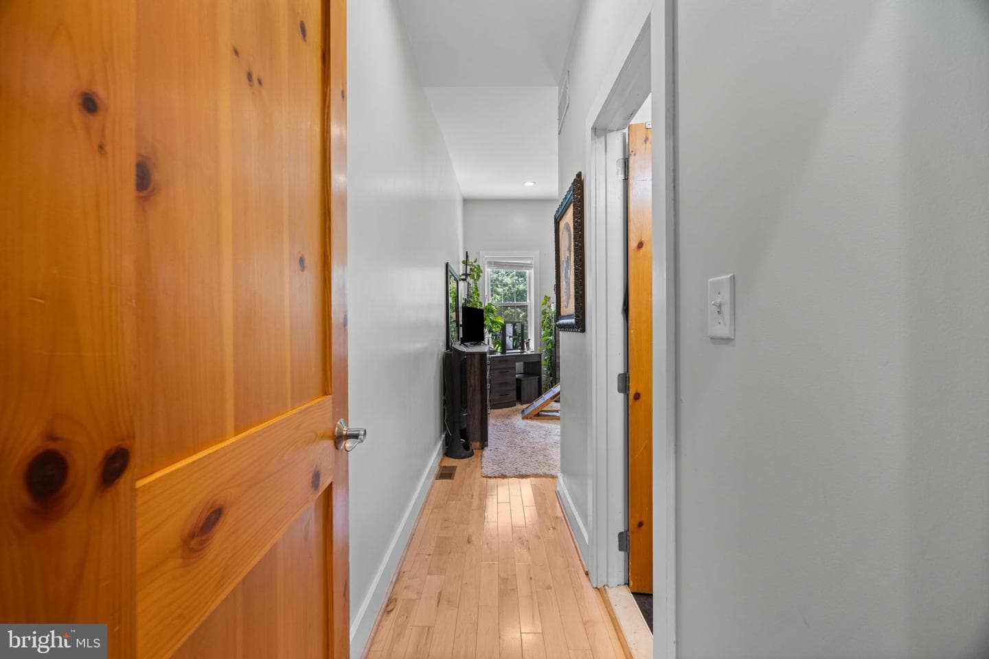 3208 Elliott Street photo 23