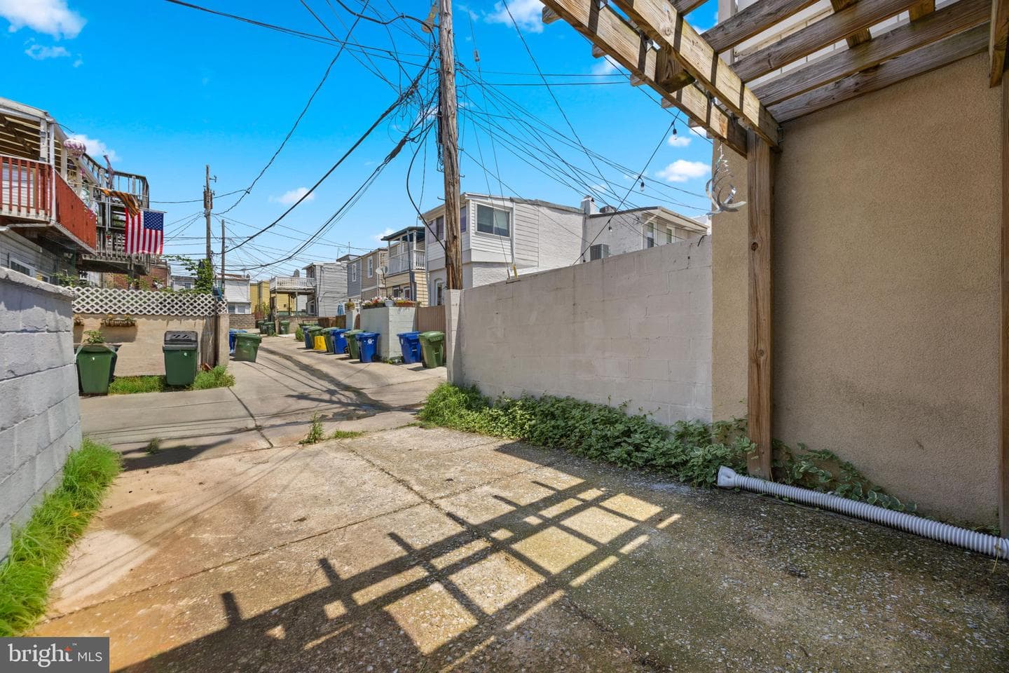 3208 Elliott Street photo 41