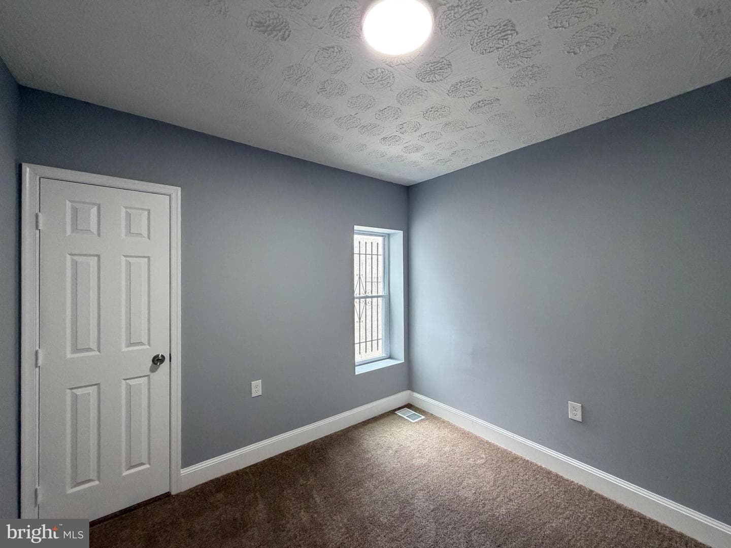 1410 N Milton Avenue photo 21