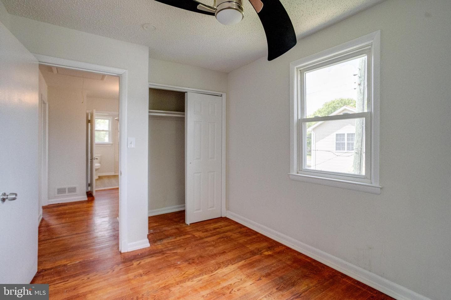 4600 Seifert Avenue photo 23