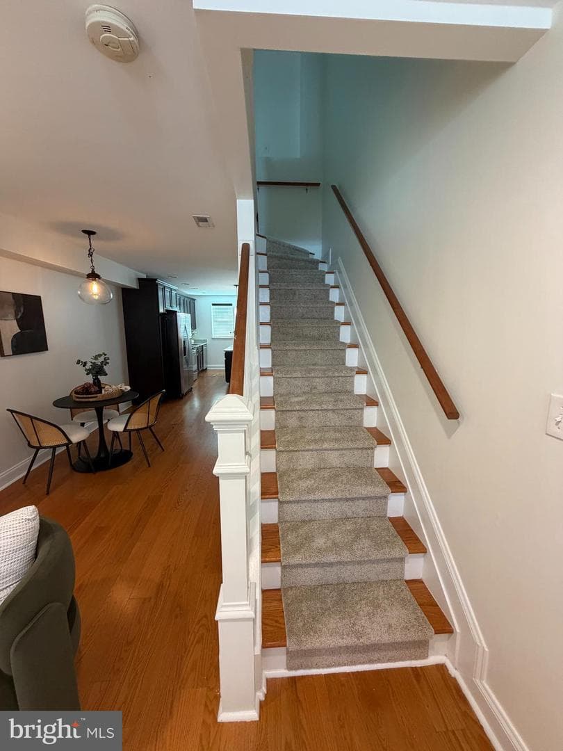 119 S Durham Street photo 13