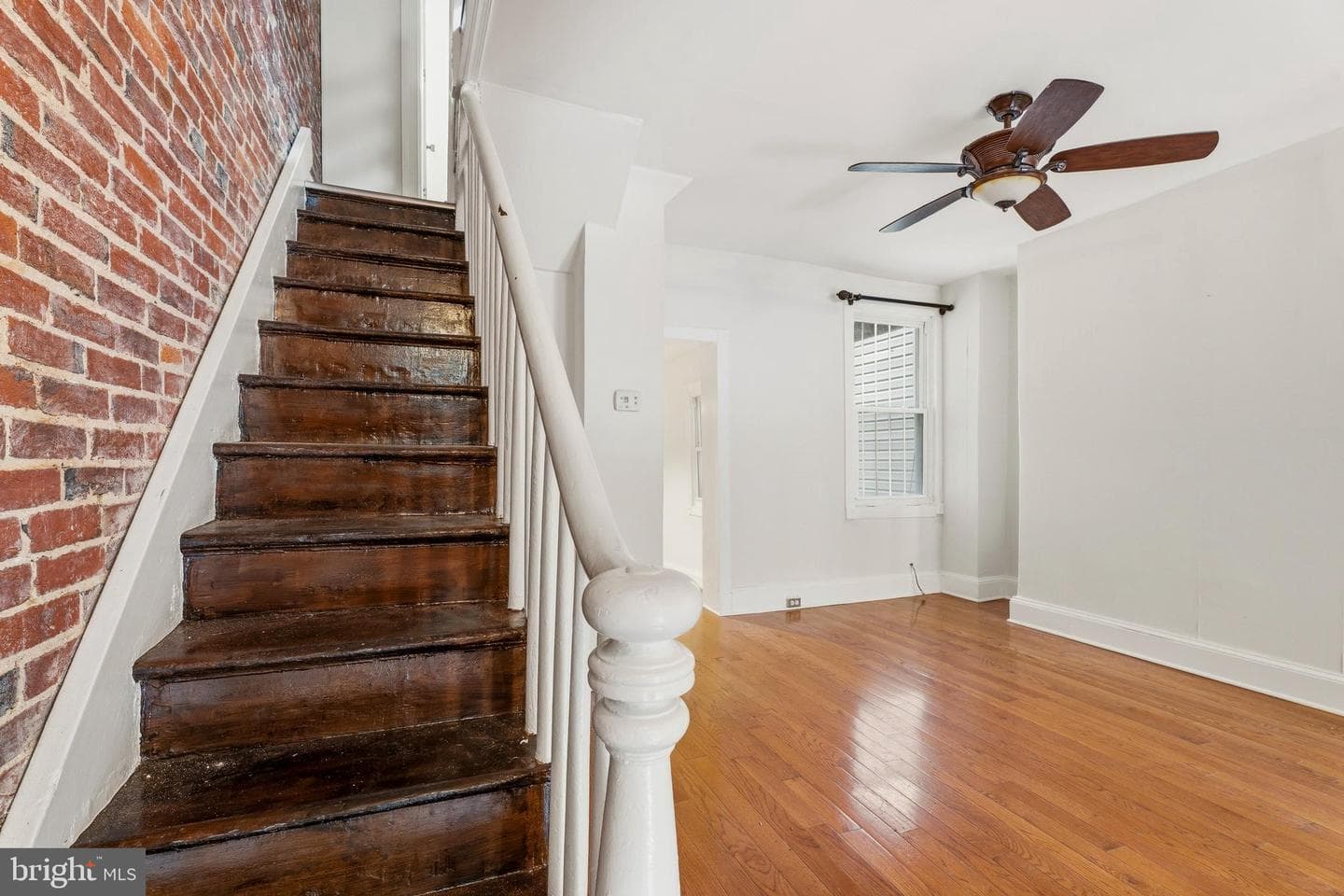 877 W Lombard Street photo 3