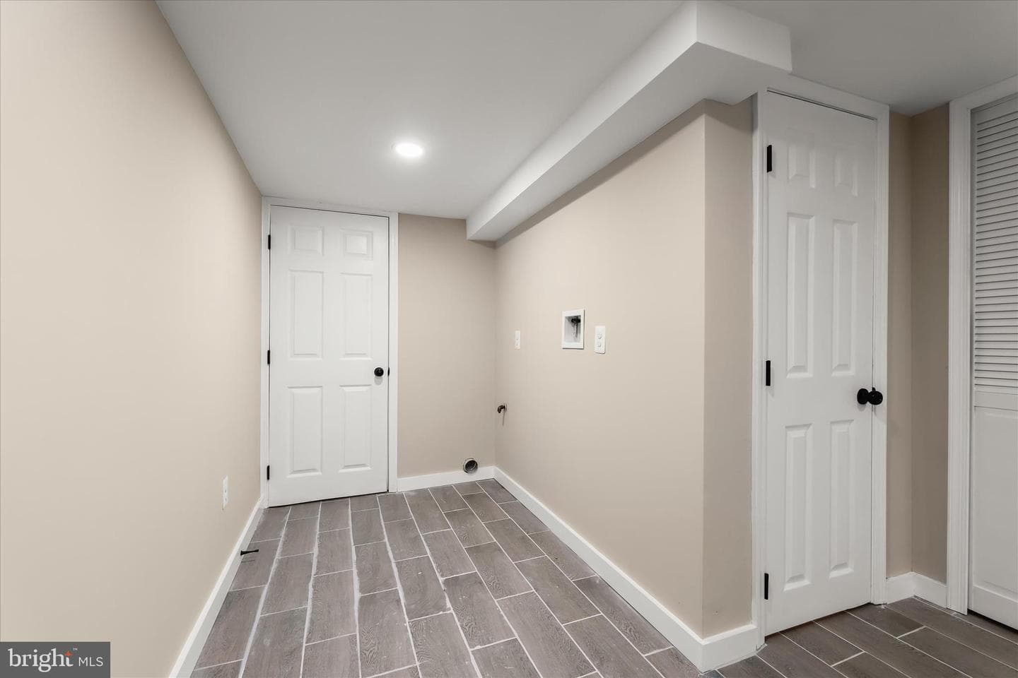 924 N Belnord Avenue photo 31