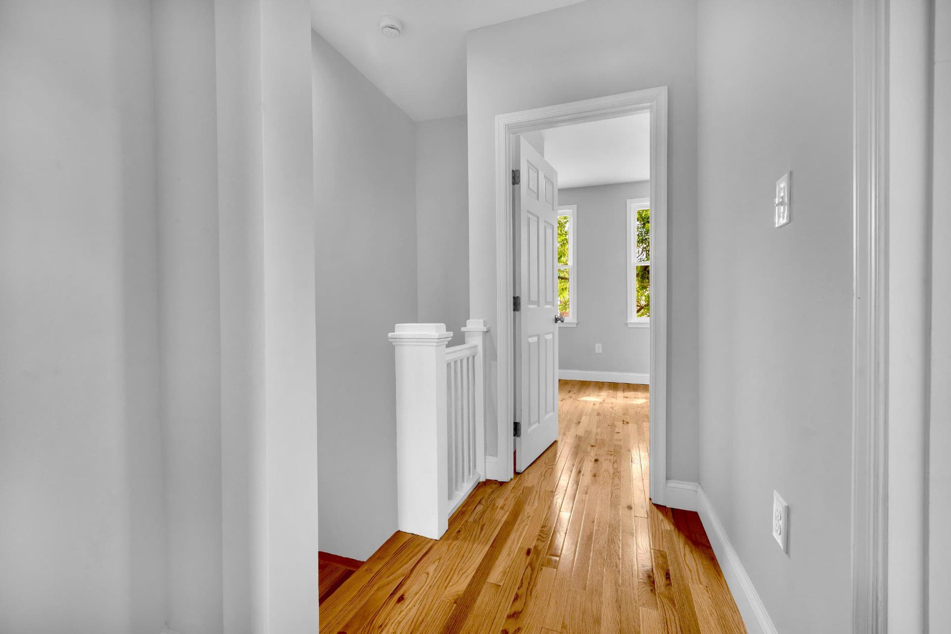 1602 Carswell Street photo 21