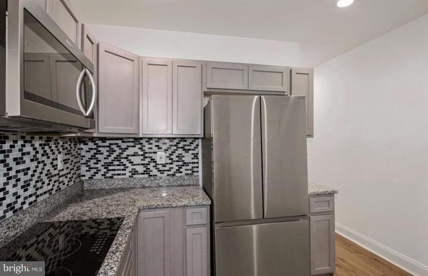 1818 N Ashburton Street photo 8