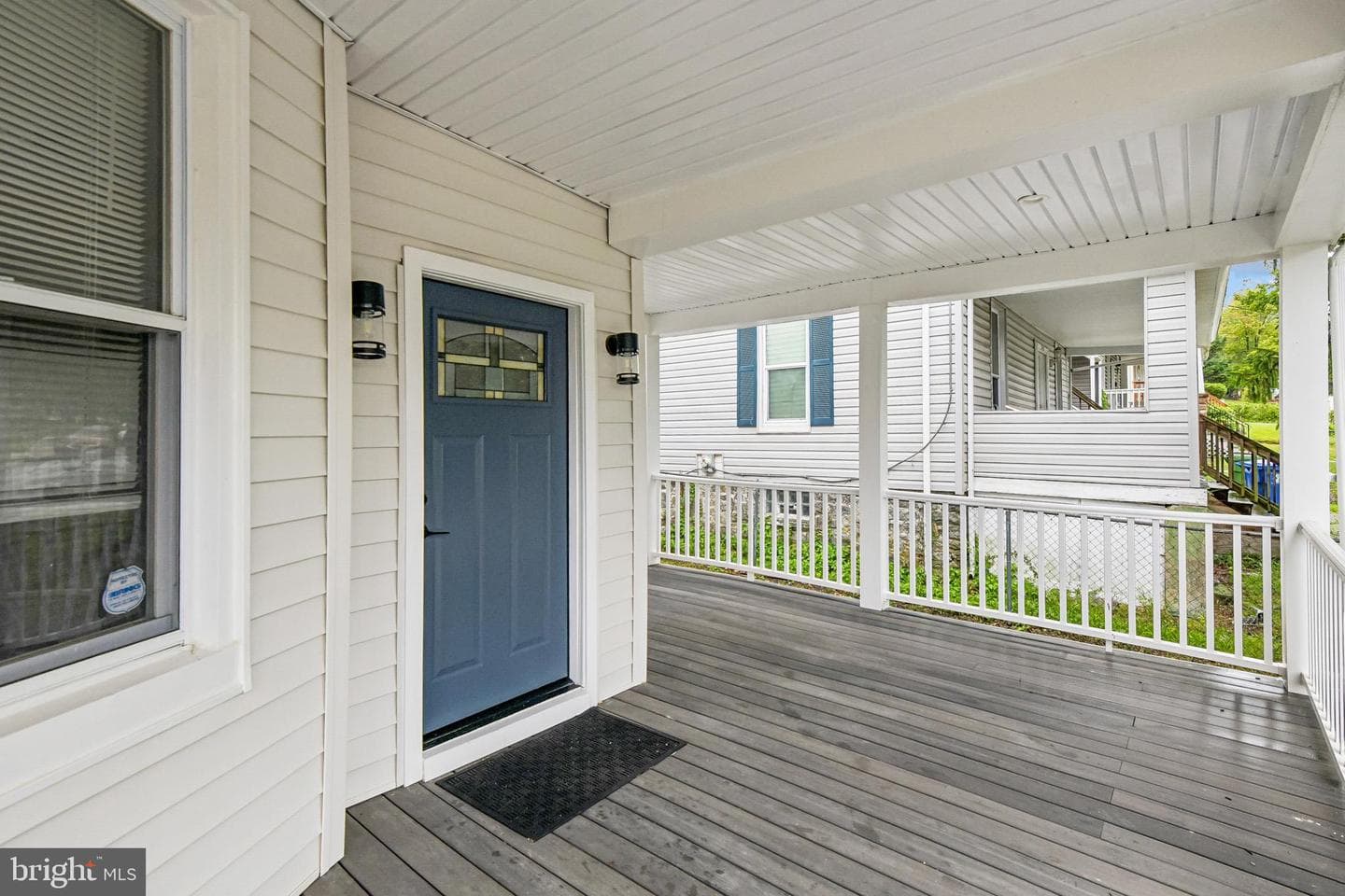 519 Rossiter Avenue photo 7