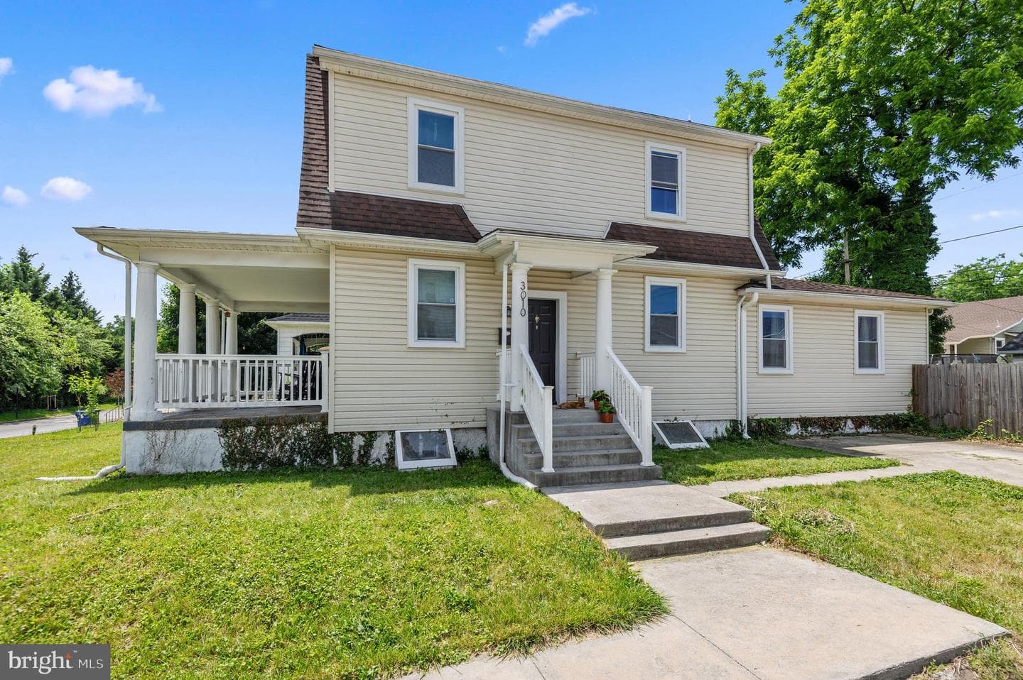 3010 Howard Park Avenue photo 28