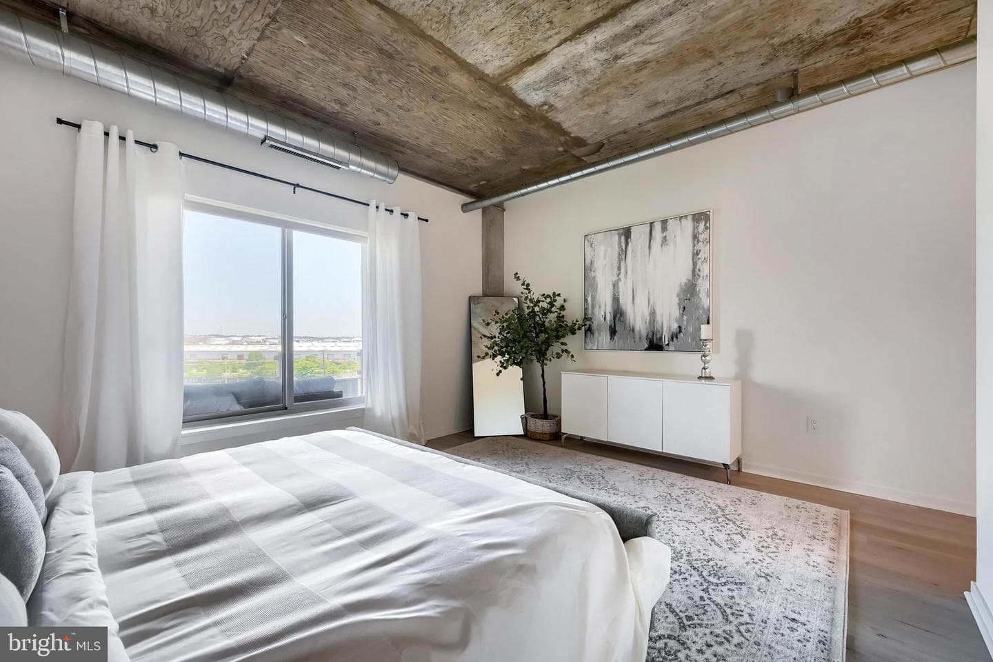 1200 Steuart Street #514 photo 23