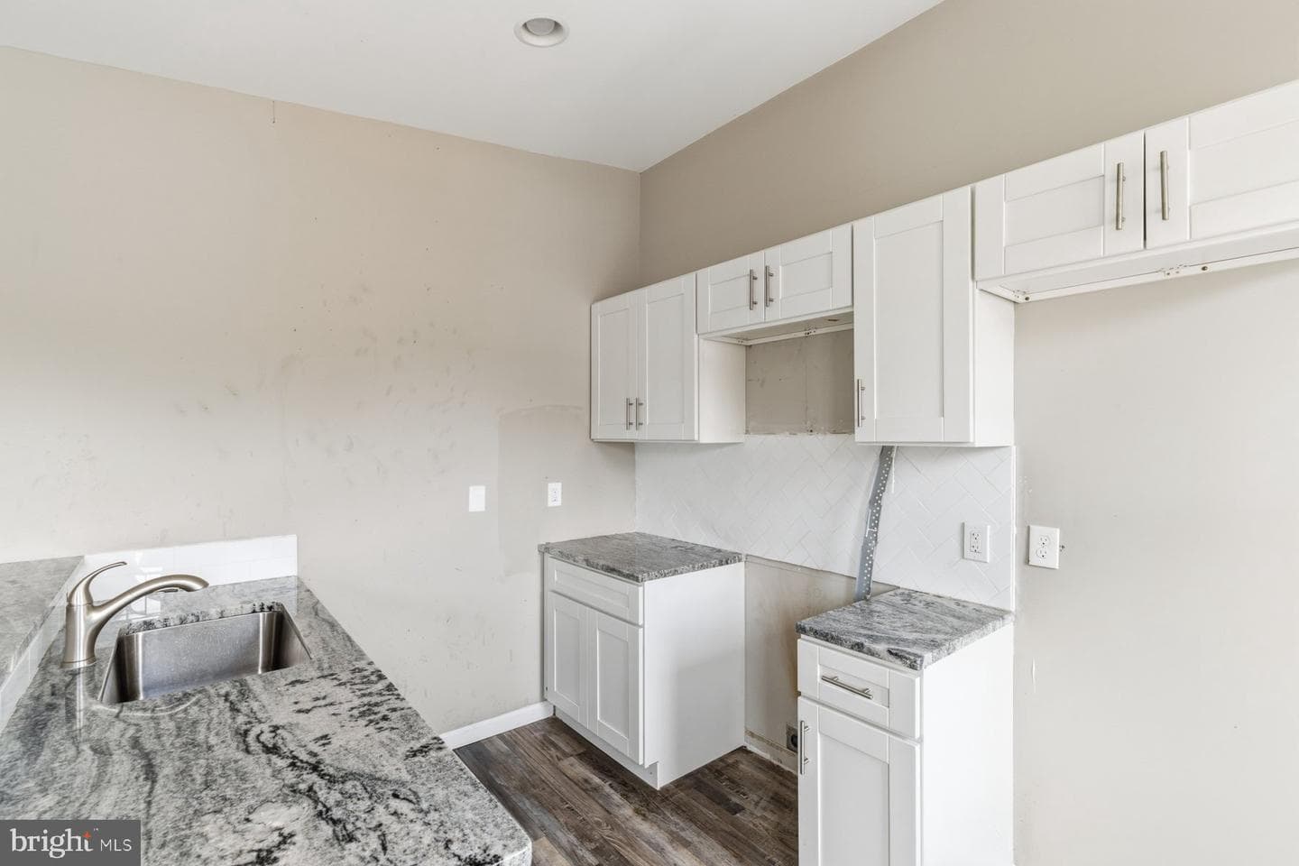 1001 S Carey Street photo 26
