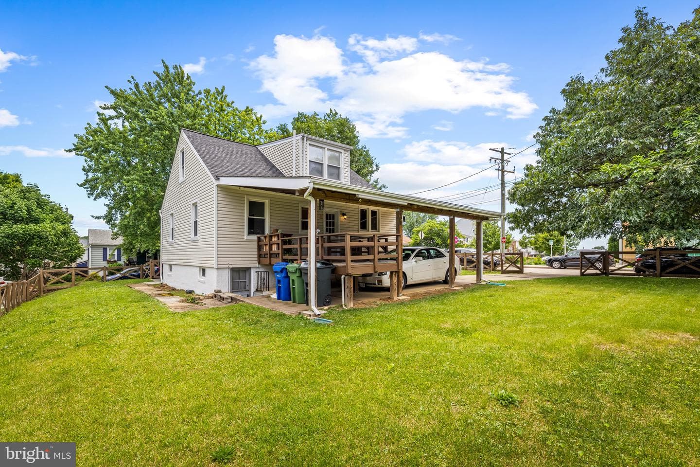 4400 Buchanan Avenue photo 34