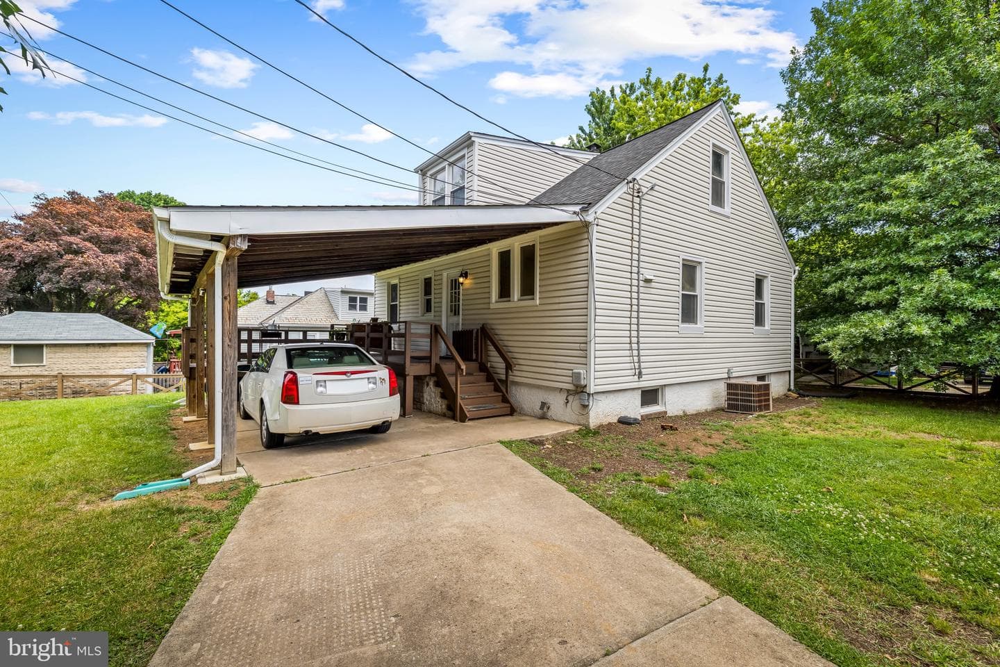 4400 Buchanan Avenue photo 37