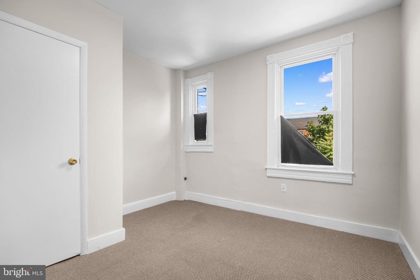 2621 Sloatfield photo 5