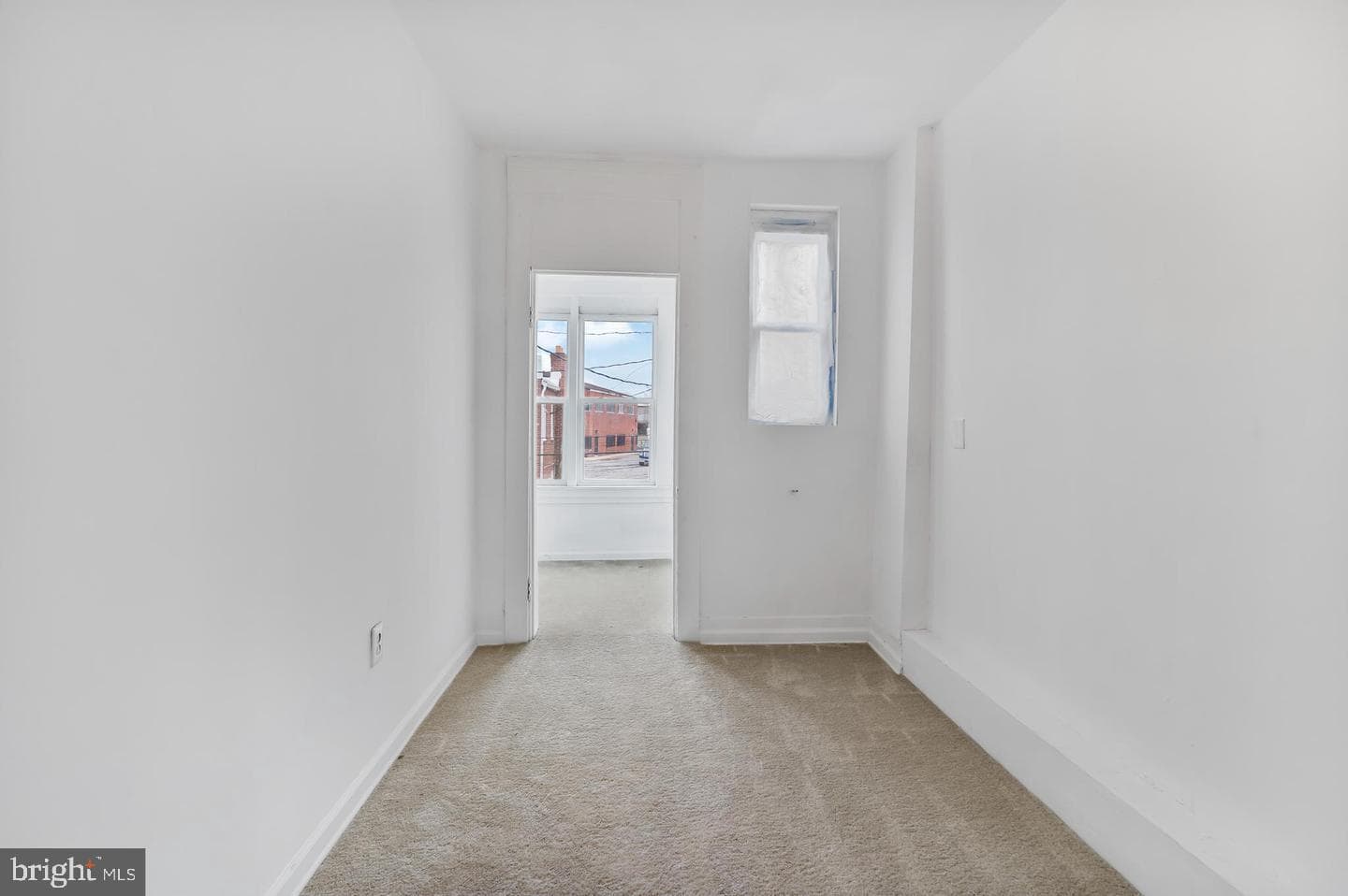 4007 W Garrison Avenue photo 14