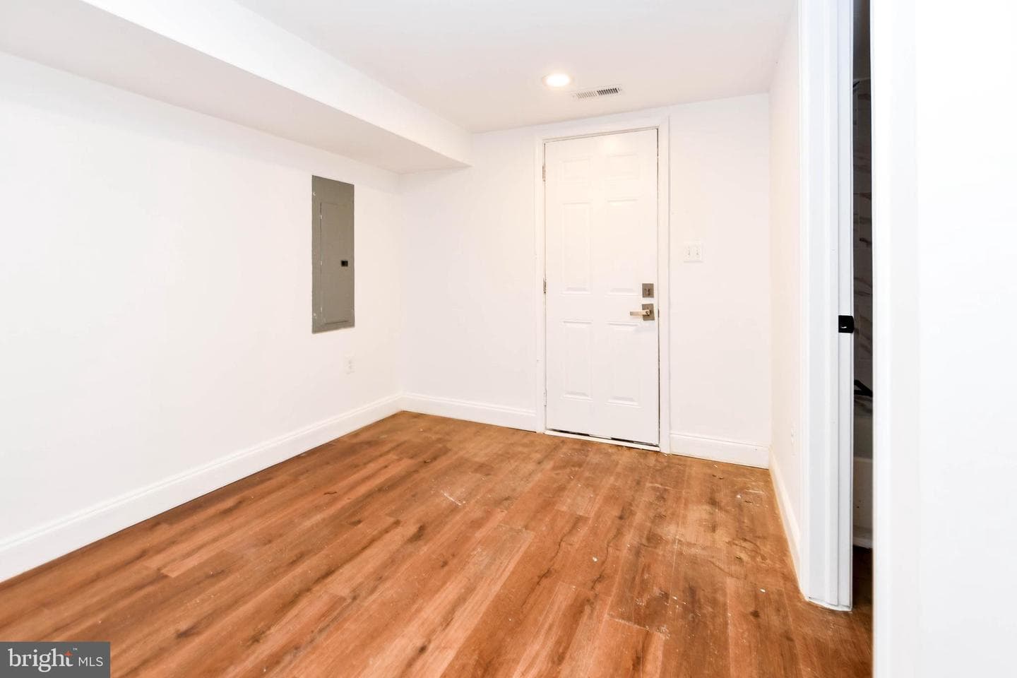 3826 10th Street photo 27
