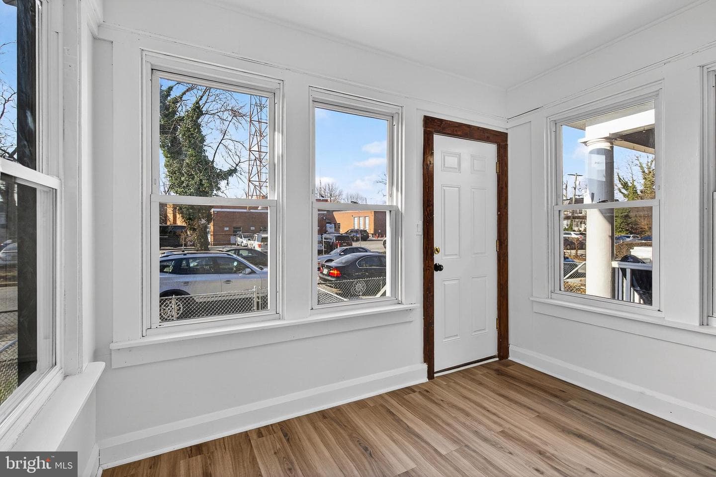 5249 Linden Heights Avenue photo 8
