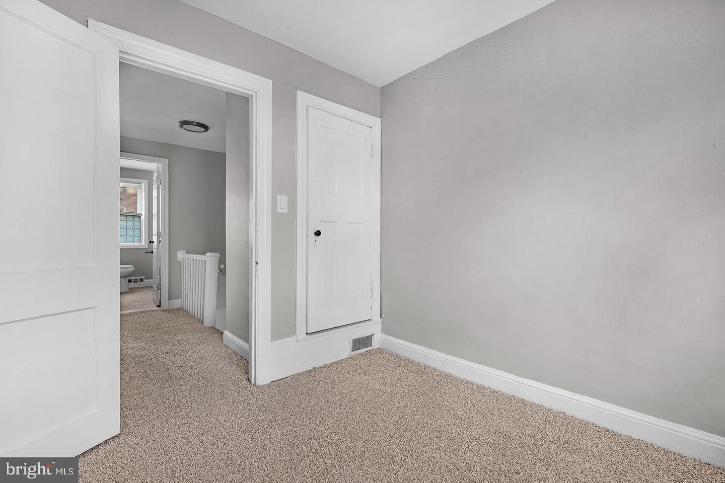1221 Ashburton Street photo 24