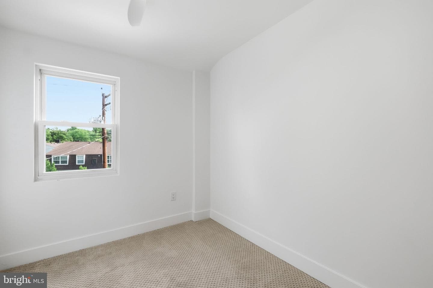 1440 Walker Avenue photo 29