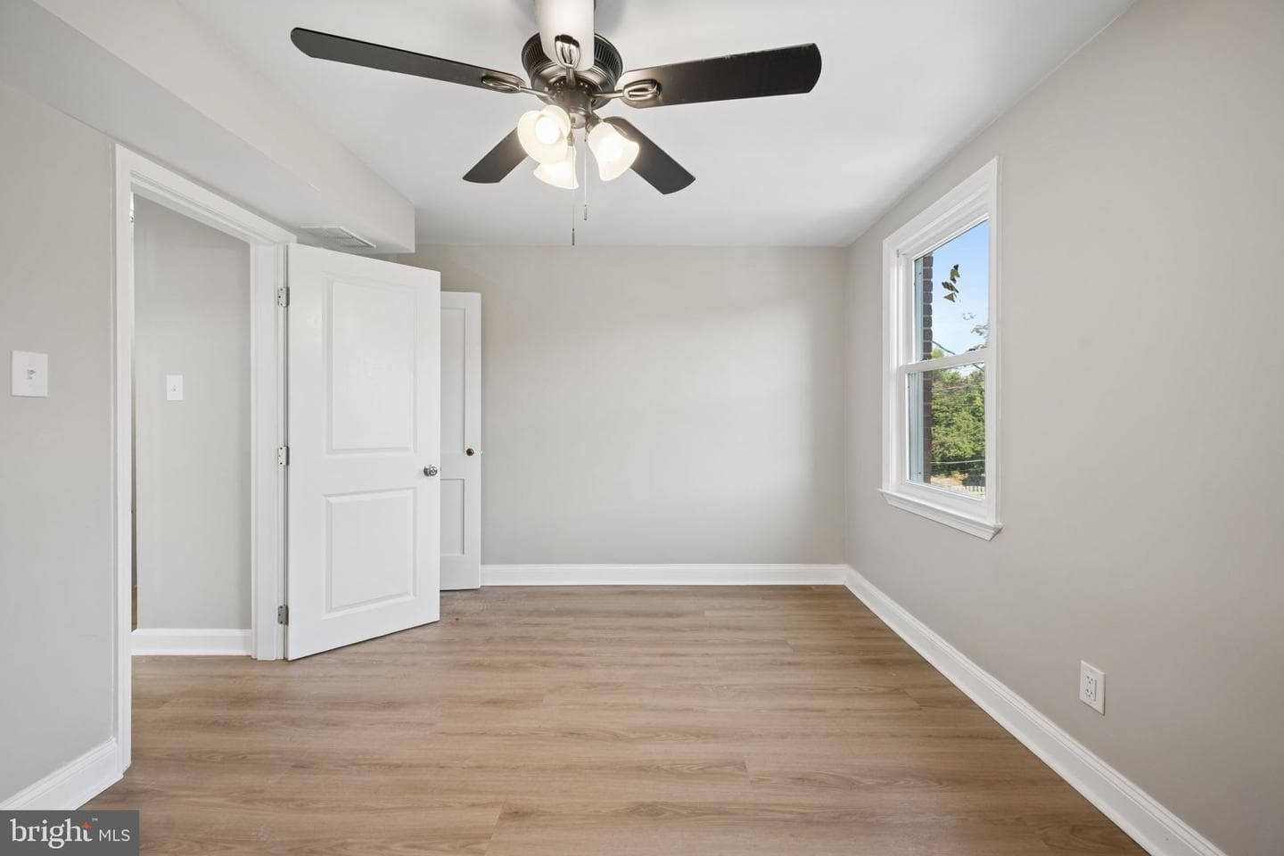 3548 Benzinger Road photo 15