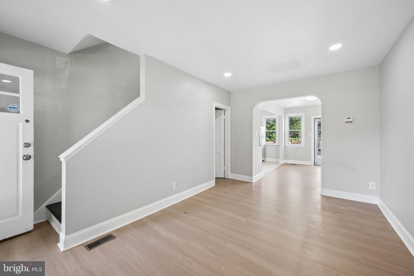 3548 Benzinger Road photo 4